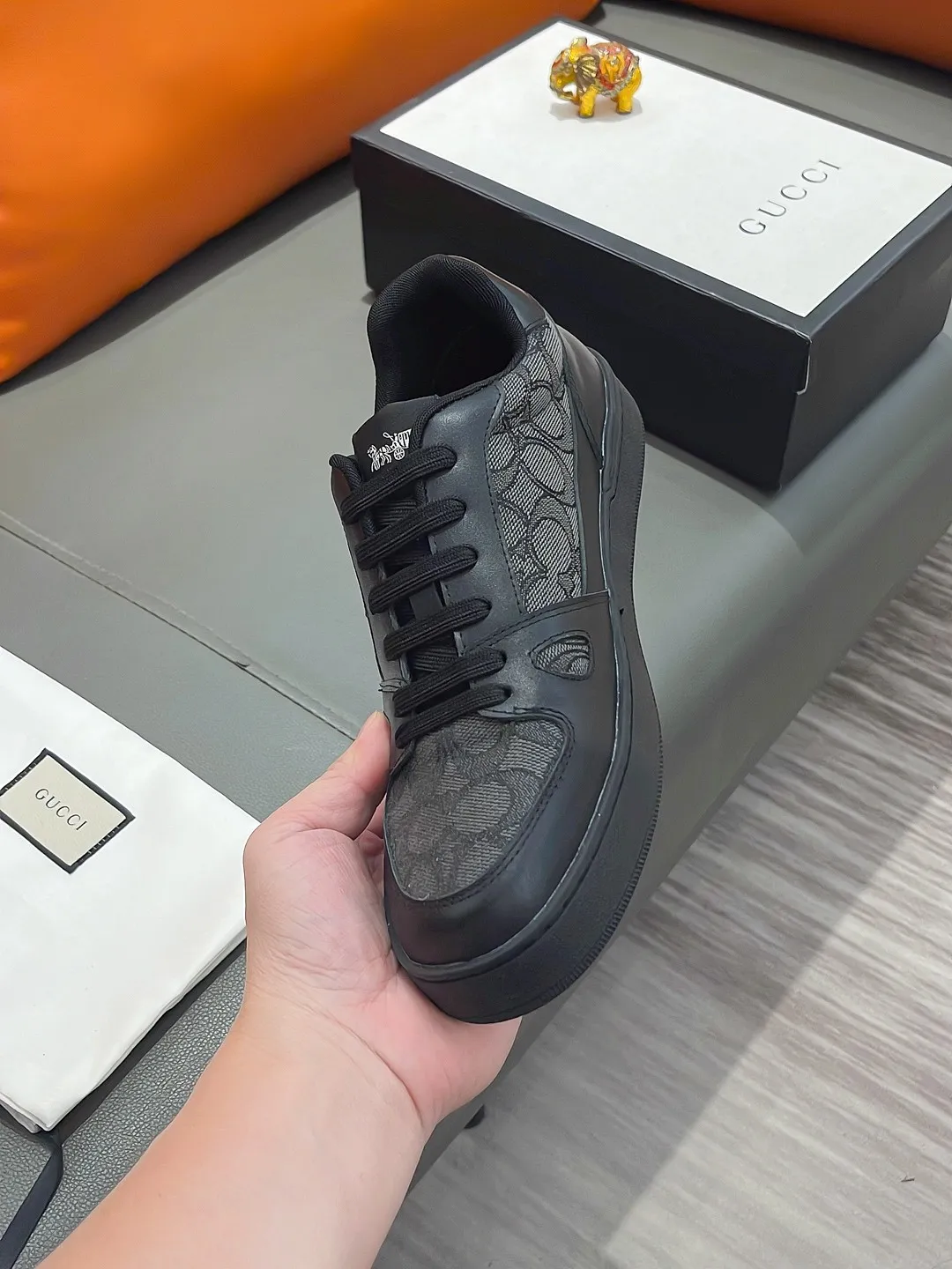 Men's shoes GUCCI "Gucci" P420 Regular size: 38-44 (casual shoes) Product materials: Selected cowhide upper, soft sheepskin lining; original outsole.